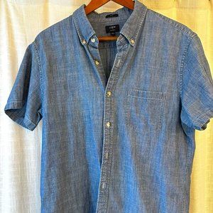Men's J Crew short sleeved Chambray Shirt--Large